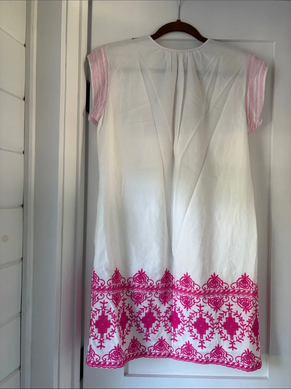 NIBI White Dress with Pink Embroidery - Women's Shift Dress- XS